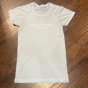 Orangetheory lululemon baby blue swiftly